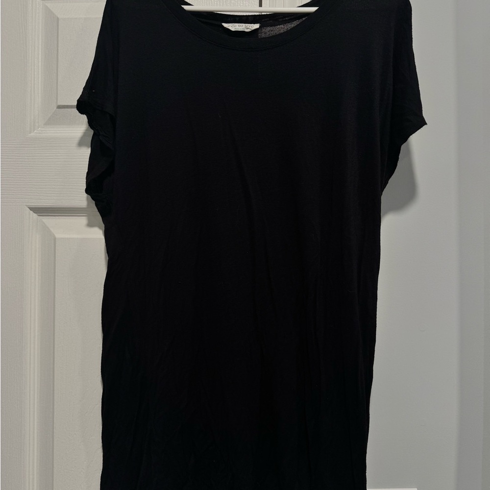 Free to Live Black Short Sleeve Tee Made in USA | Size M
